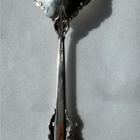 Wallace Grande Baroque Sterling Silver Salad / Serving Spoon 9 1/4" - Picture 4 of 7